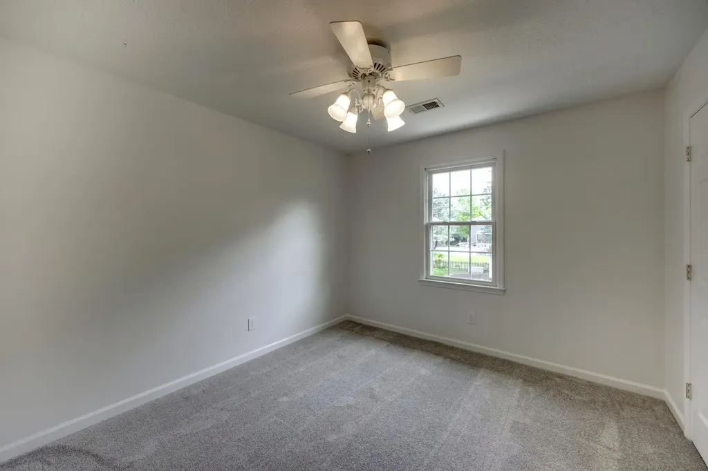 1394 Lannock Drive Danville KY 40422