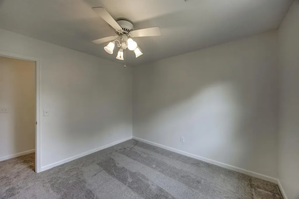 1394 Lannock Drive Danville KY 40422