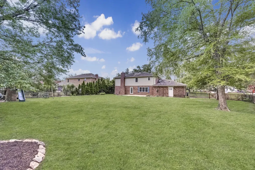 1394 Lannock Drive Danville KY 40422