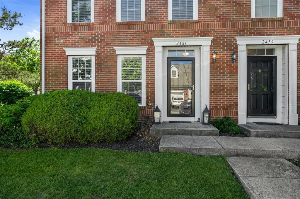 2481 Aristocracy Circle Lexington KY 40509