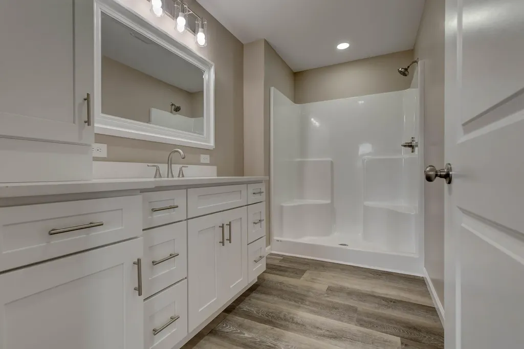 105 Mohican Trail Jeffersonville KY 40337