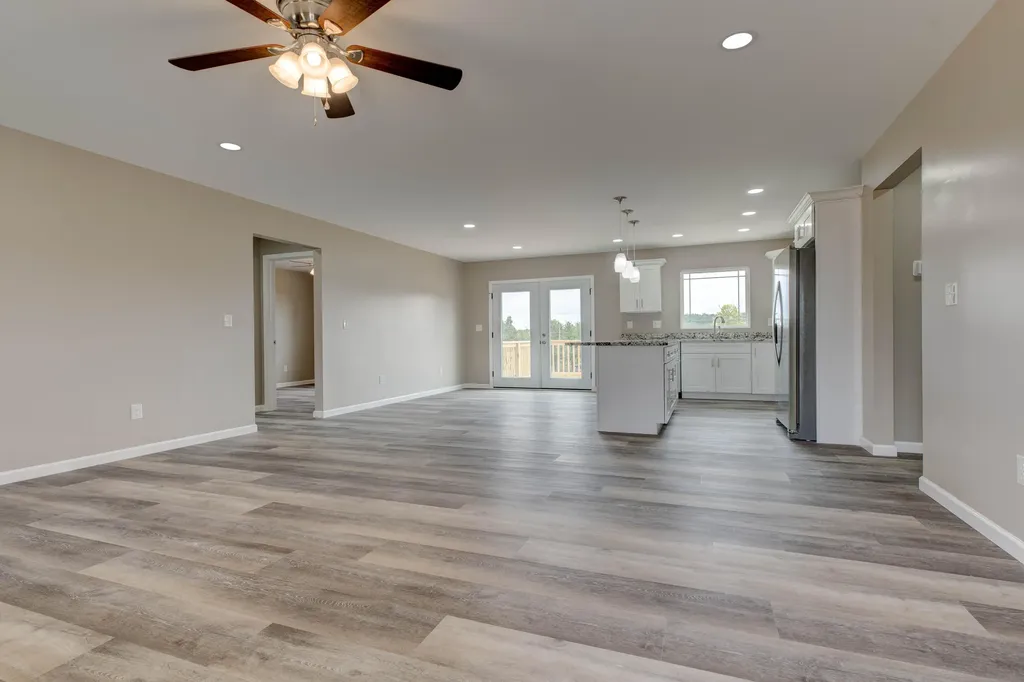 105 Mohican Trail Jeffersonville KY 40337