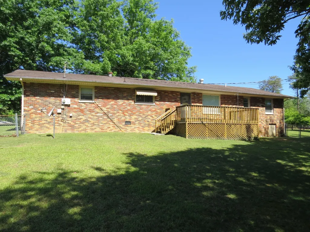 241 Powers Lane Corbin KY 40701