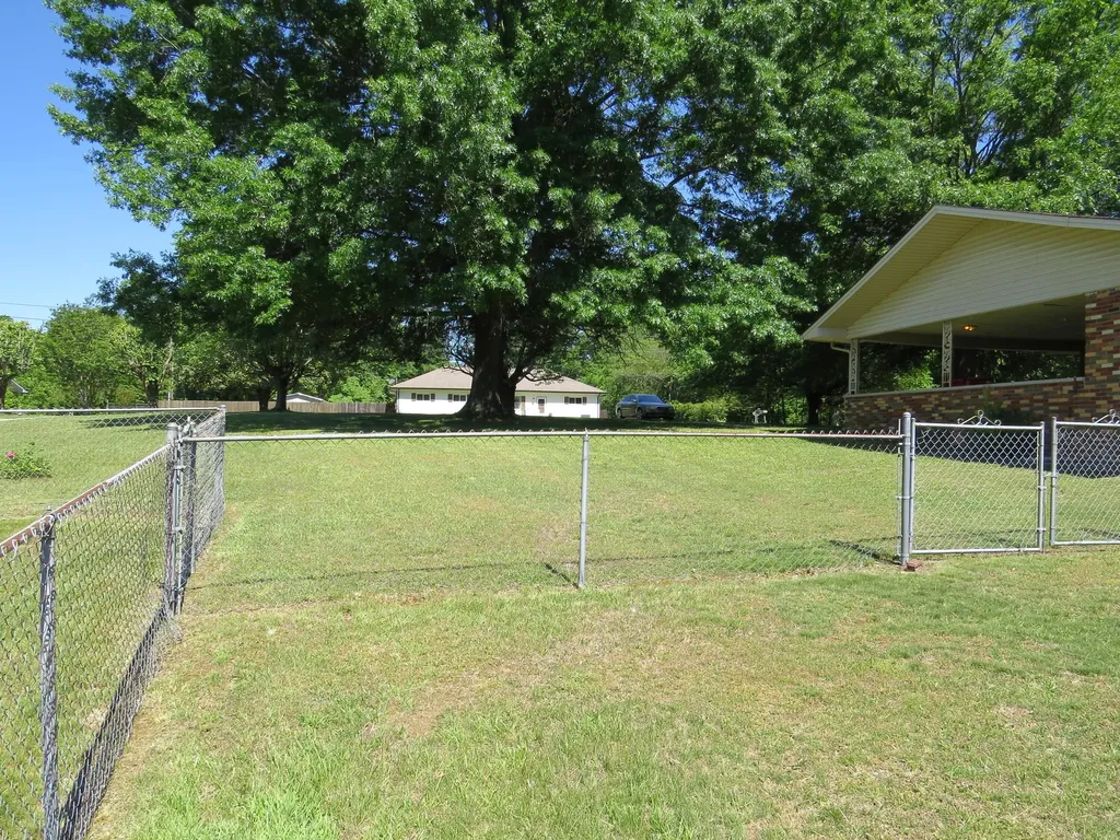 241 Powers Lane Corbin KY 40701
