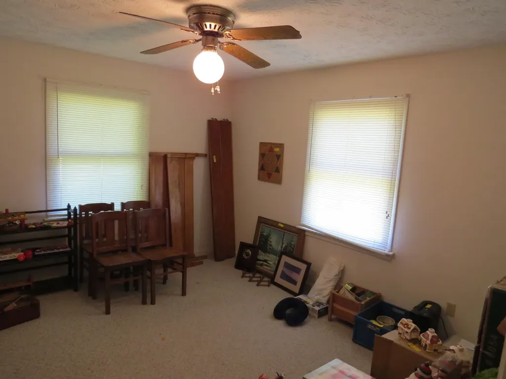 241 Powers Lane Corbin KY 40701