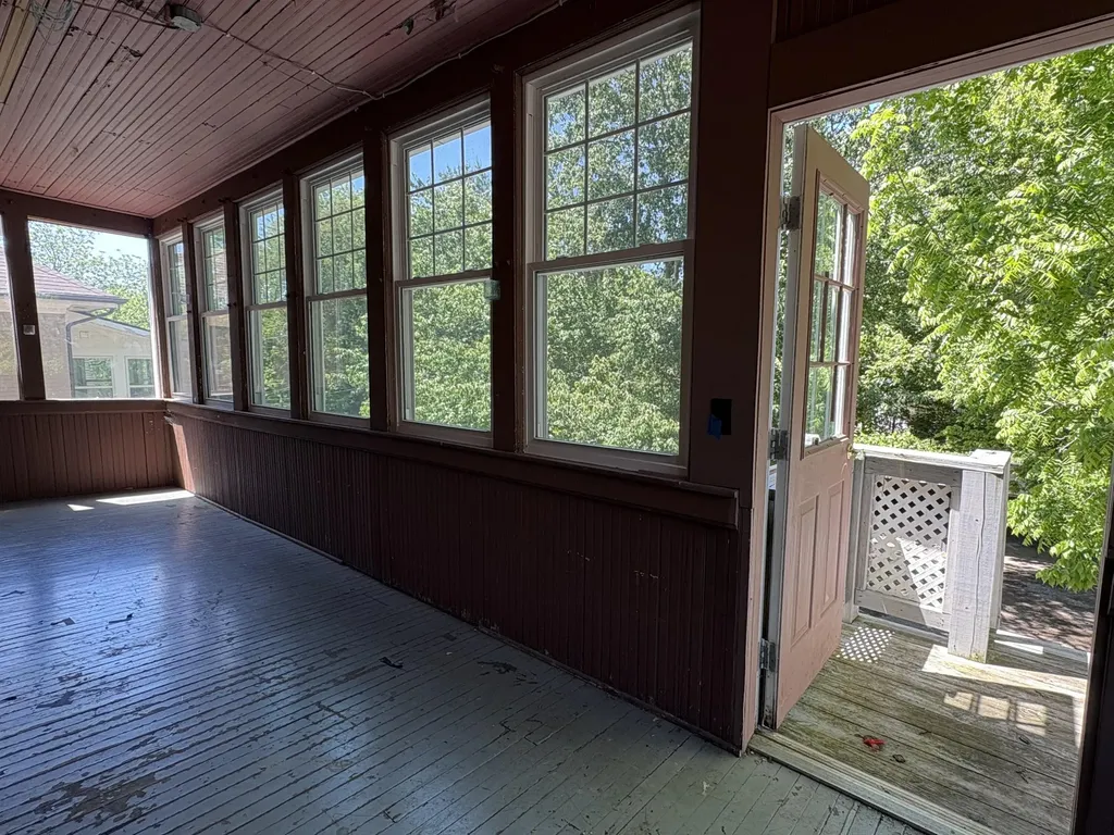 43 Mentelle Park Lexington KY 40502