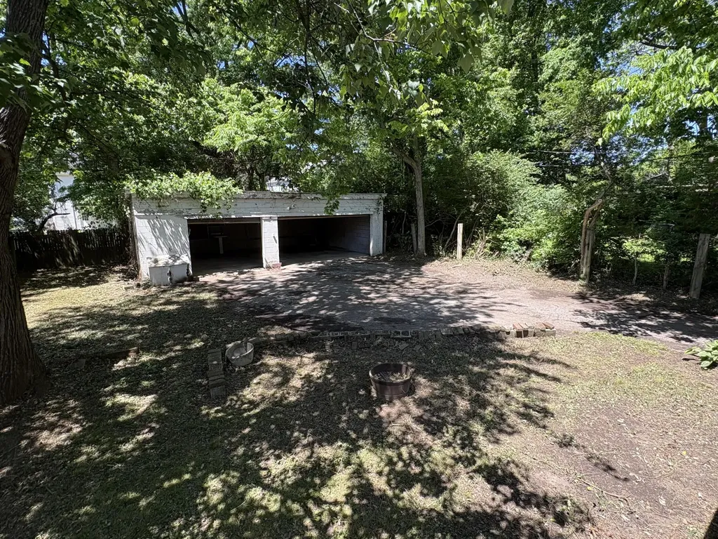 43 Mentelle Park Lexington KY 40502