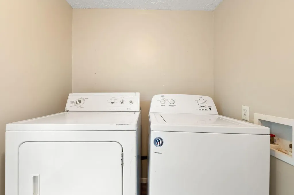 83 W French Avenue Burnside KY 42519