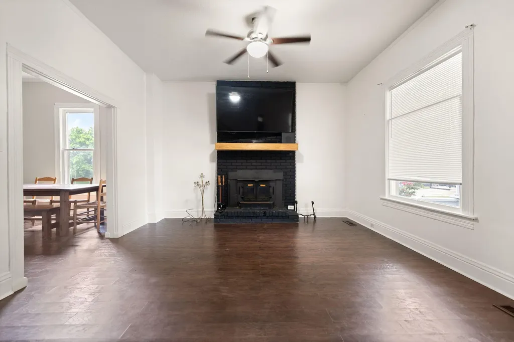 83 W French Avenue Burnside KY 42519