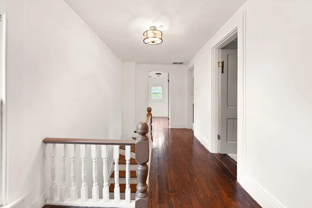 83 W French Avenue Burnside KY 42519