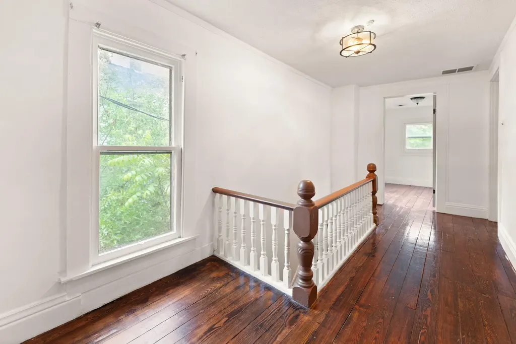 83 W French Avenue Burnside KY 42519