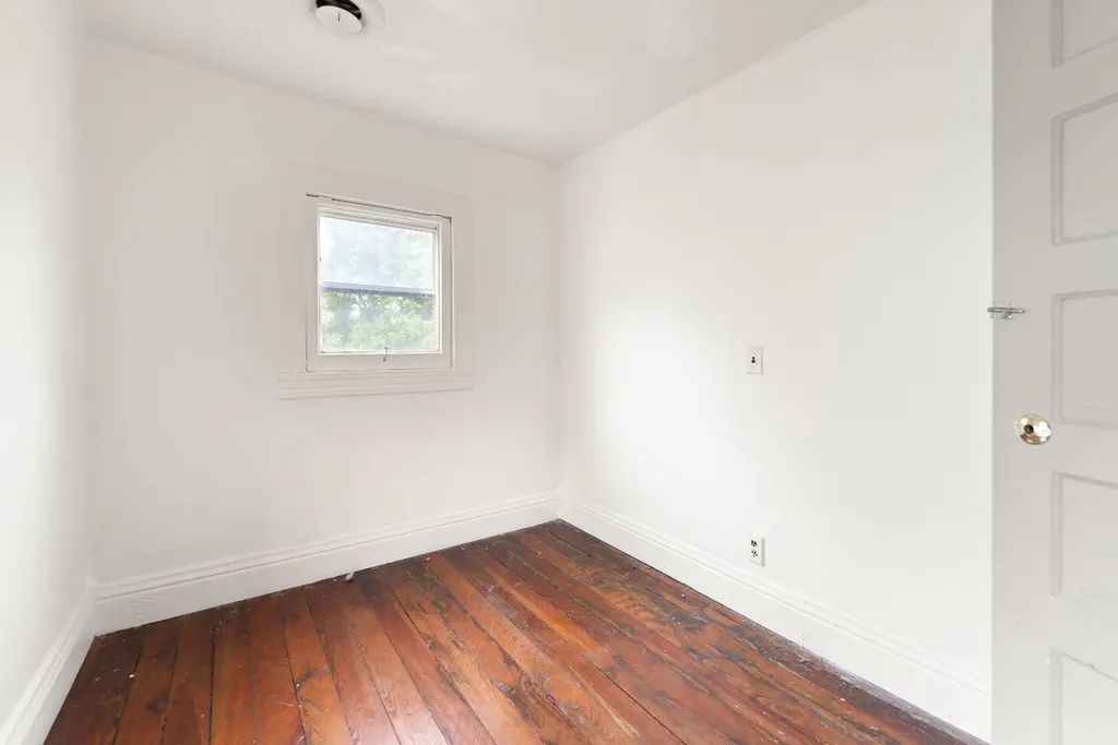 83 W French Avenue Burnside KY 42519