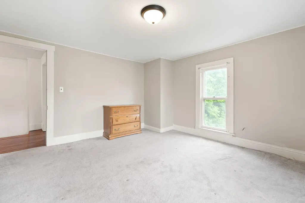 83 W French Avenue Burnside KY 42519