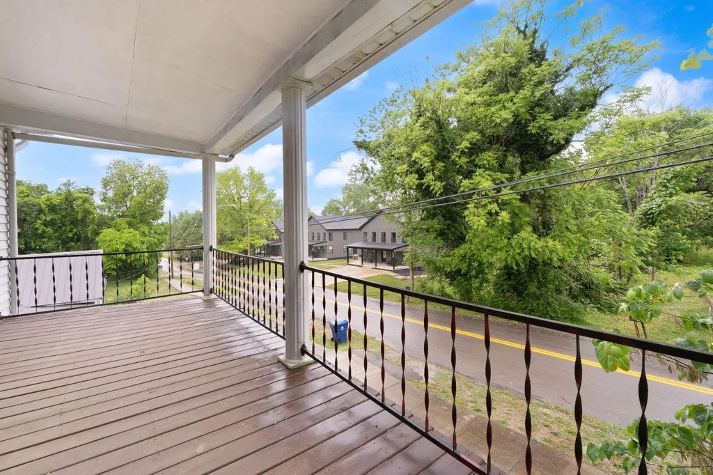 83 W French Avenue Burnside KY 42519
