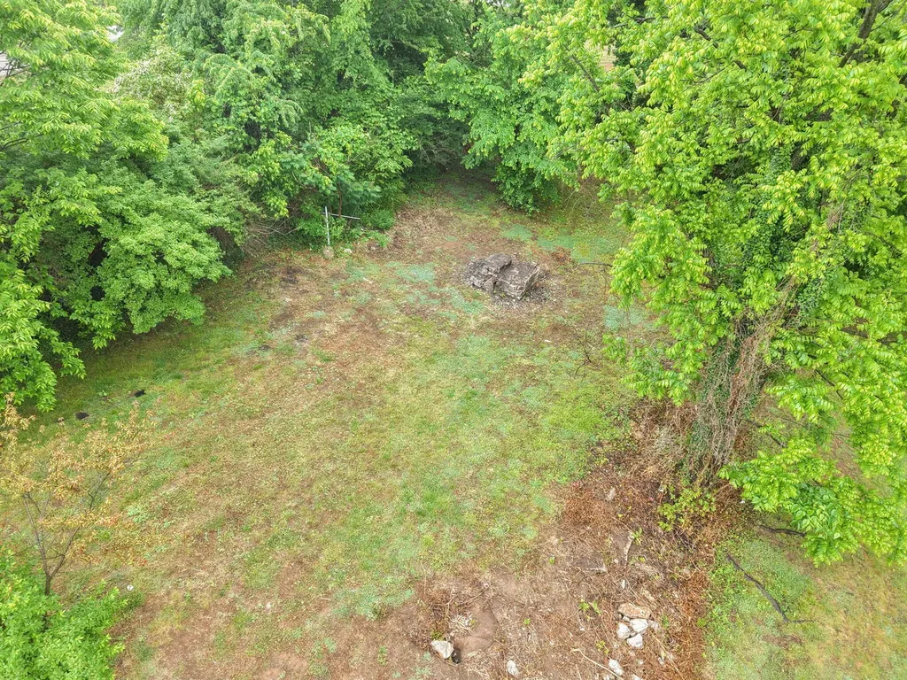 83 W French Avenue Burnside KY 42519