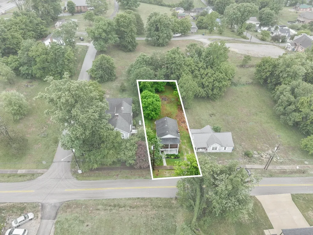 83 W French Avenue Burnside KY 42519