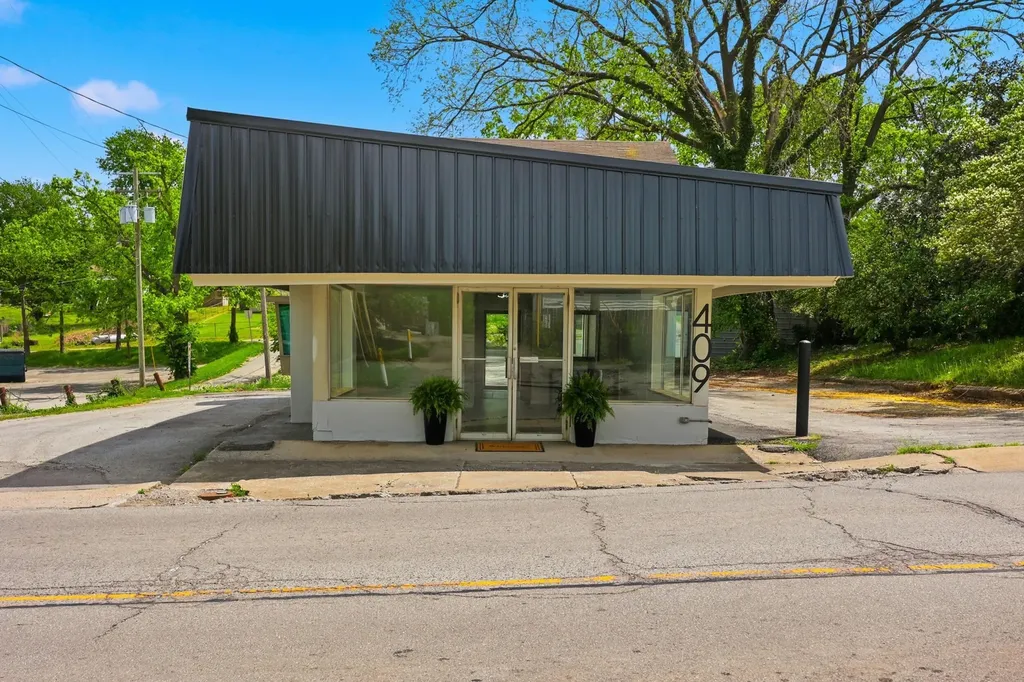 409-411 N Main Street Winchester KY 40391