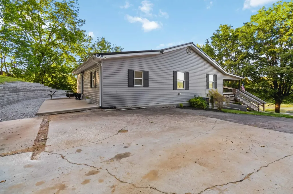 1191 Rush Branch Road Somerset KY 42501