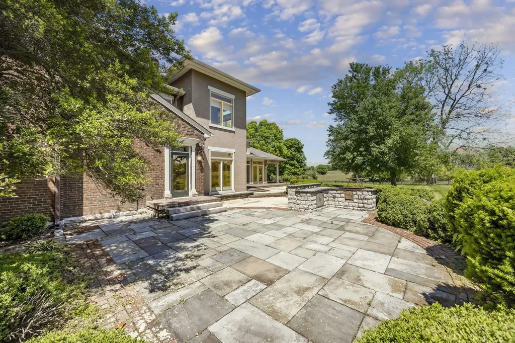 430 Irvin Road Danville KY 40422