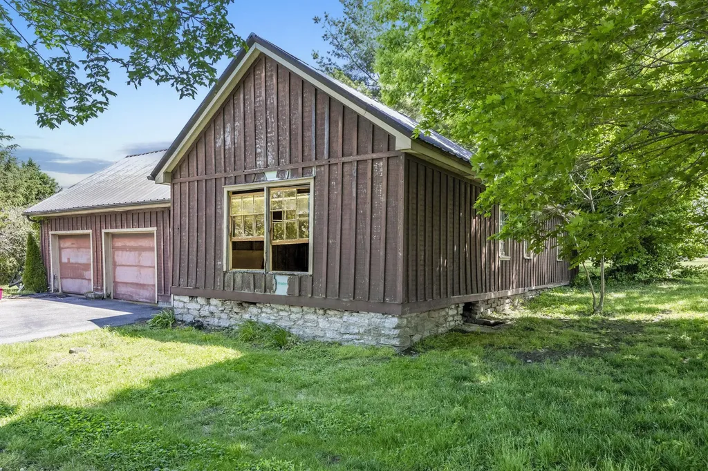 430 Irvin Road Danville KY 40422