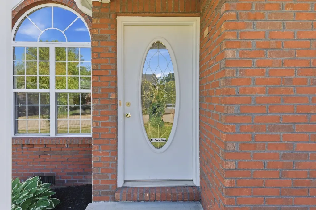 436 Forest Ridge Drive Frankfort KY 40601