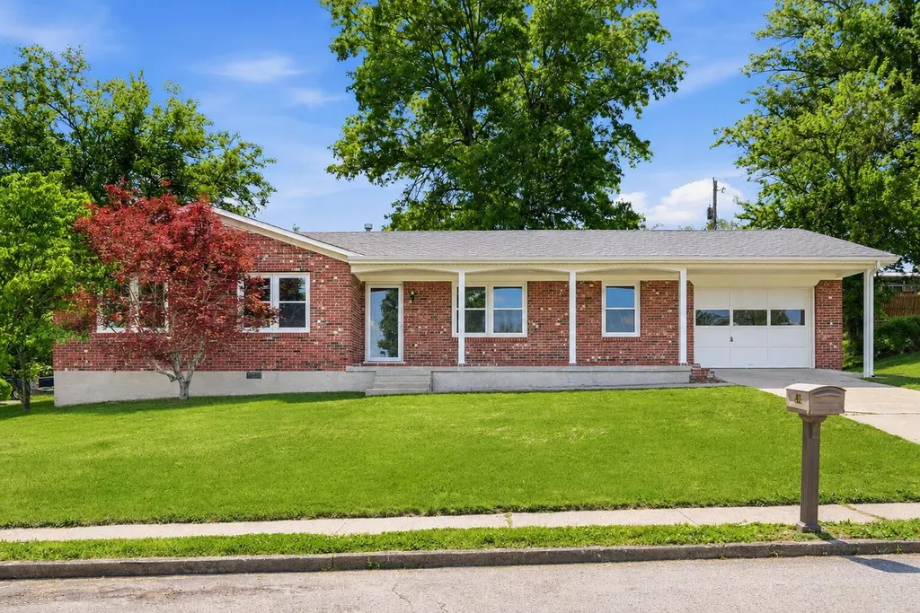 105 Robin Road Nicholasville KY 40356