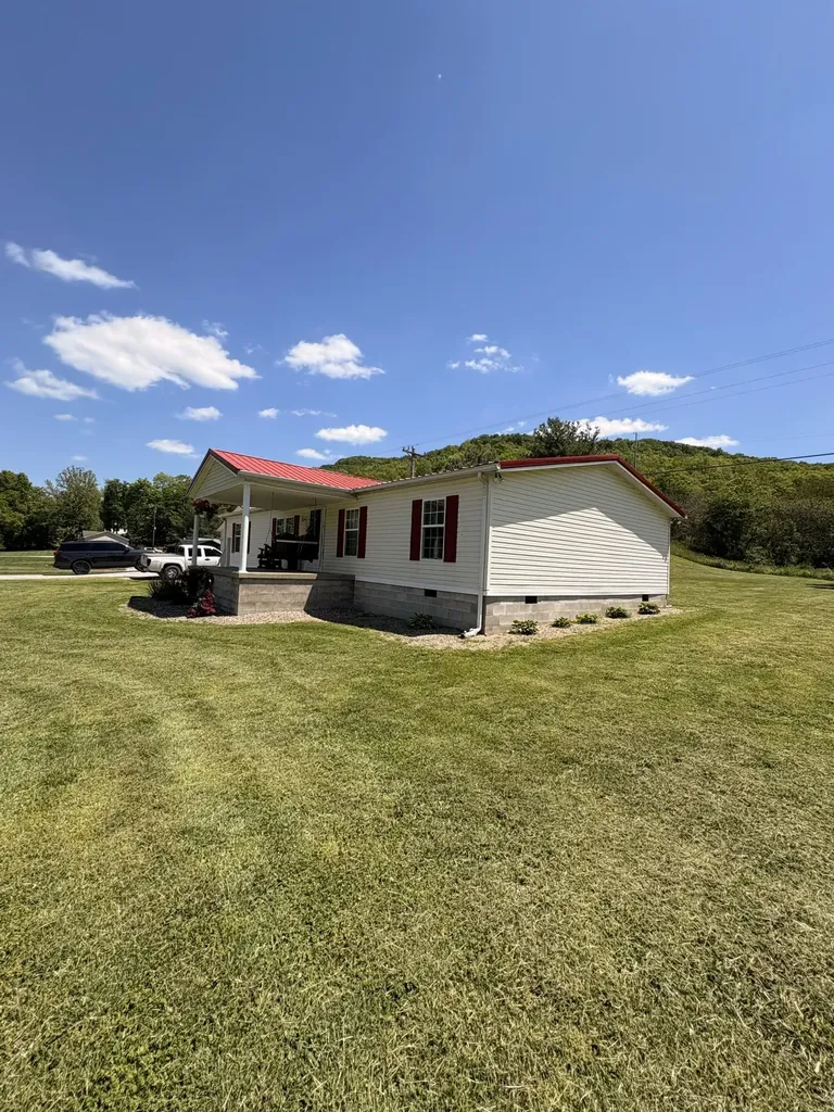3149 Salt Lick Road Vanceburg KY 41179