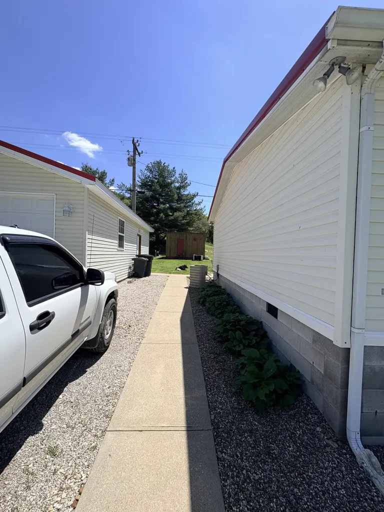 3149 Salt Lick Road Vanceburg KY 41179
