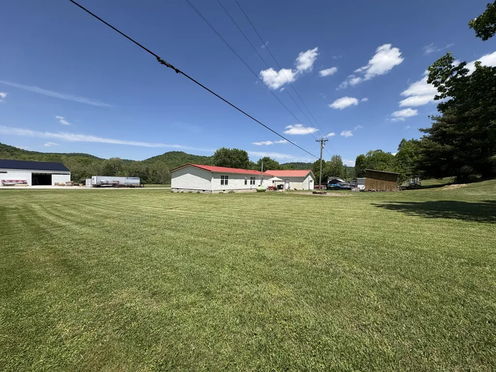3149 Salt Lick Road Vanceburg KY 41179