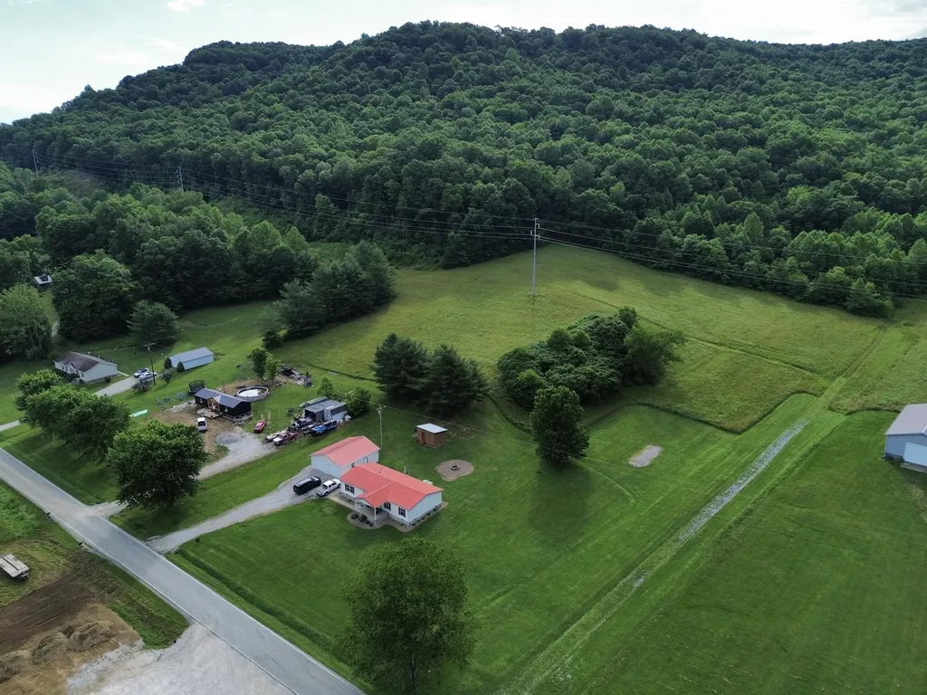 3149 Salt Lick Road Vanceburg KY 41179