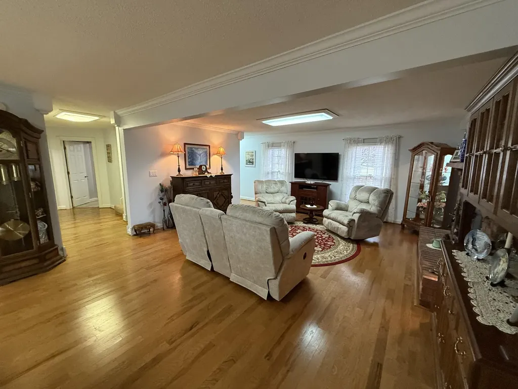 451 Parkside Road London KY 40744
