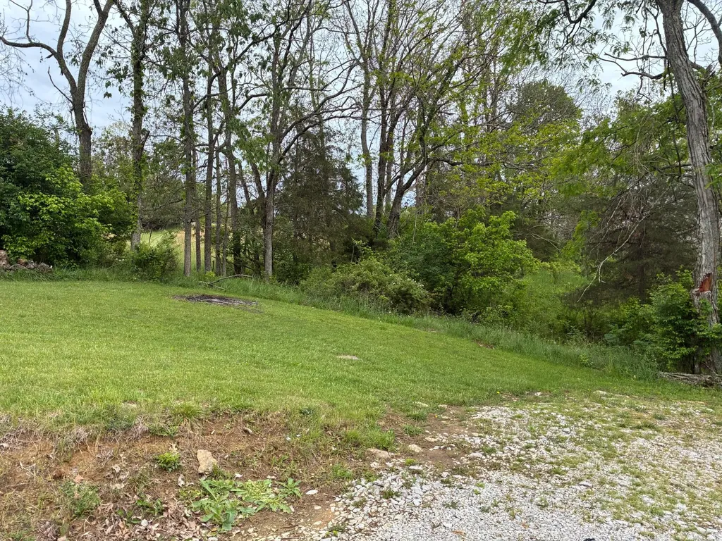 901 Crooked Creek Road Carlisle KY 40311
