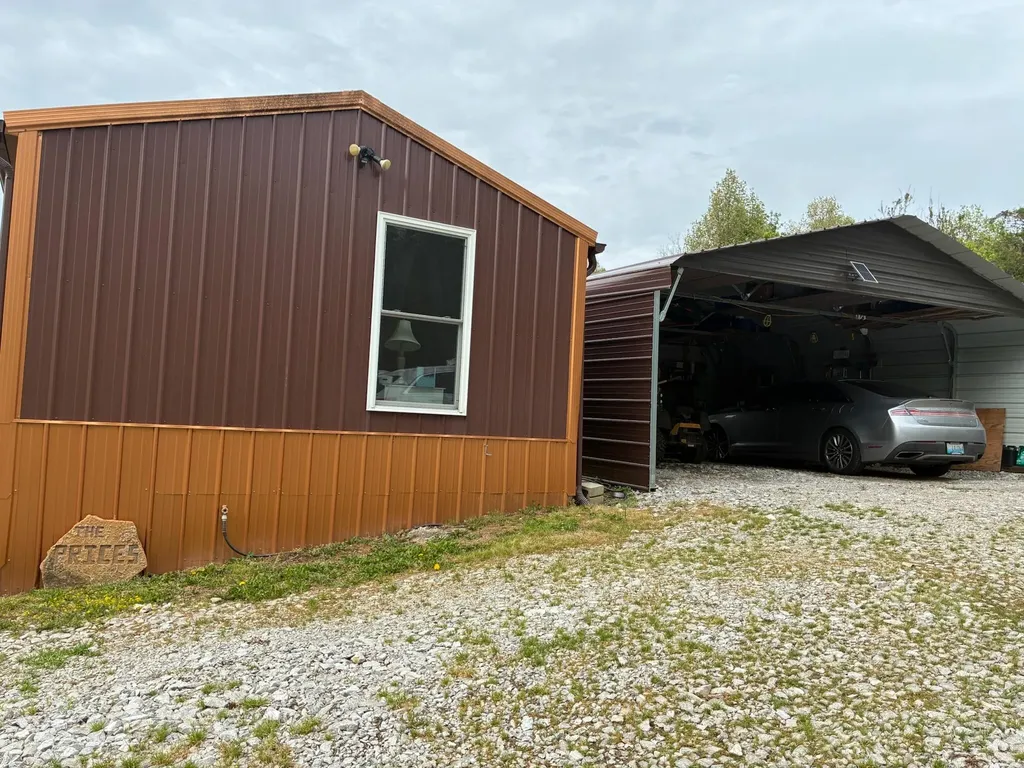 901 Crooked Creek Road Carlisle KY 40311
