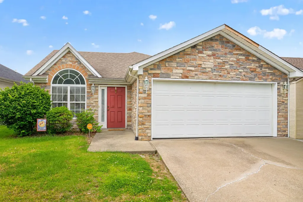 2708 Green Valley Court Lexington KY 40511