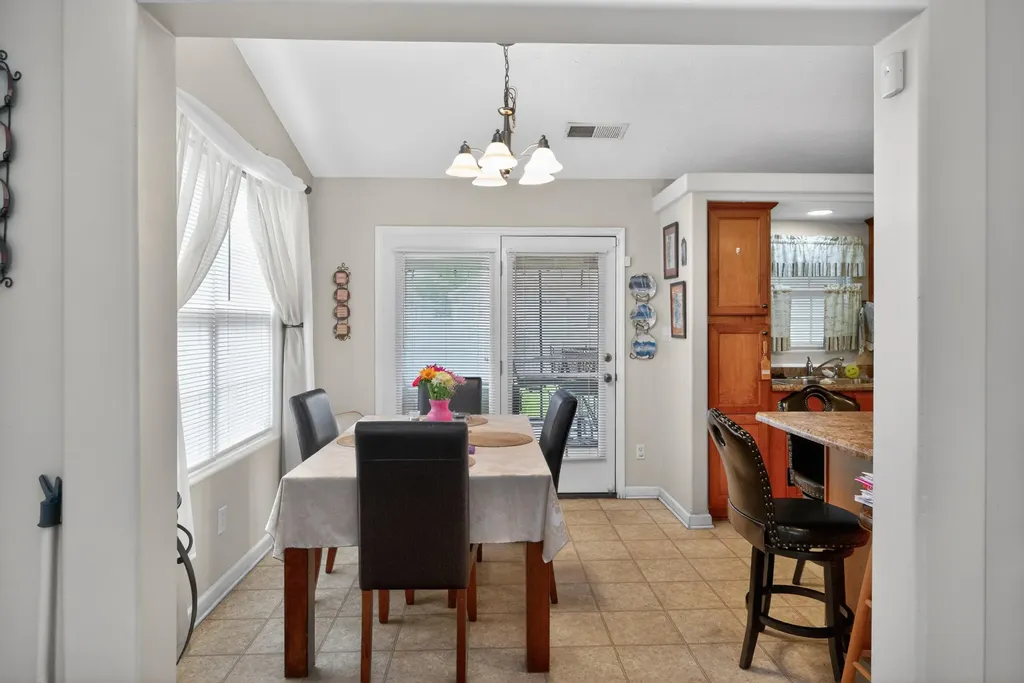 2708 Green Valley Court Lexington KY 40511