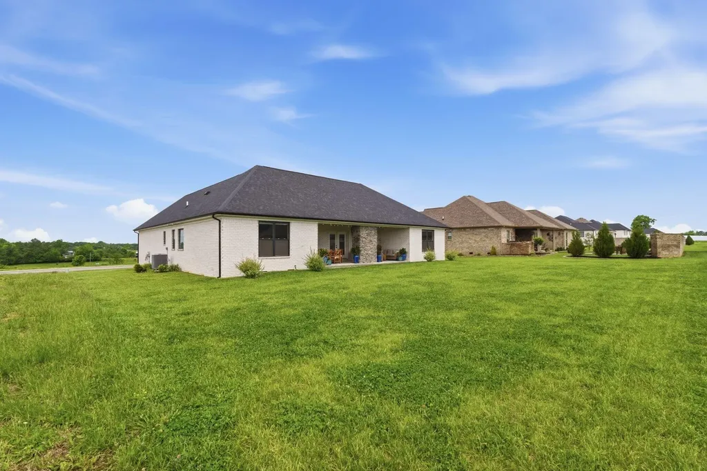 108 Bella Shae Way Winchester KY 40391