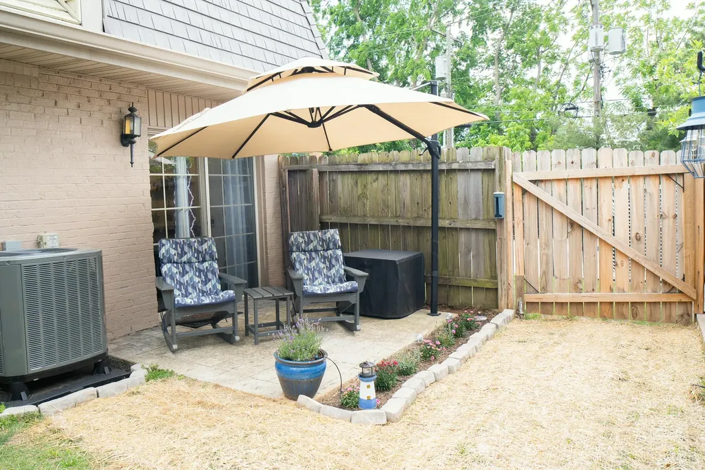 148 Regency Point Path Lexington KY 40503