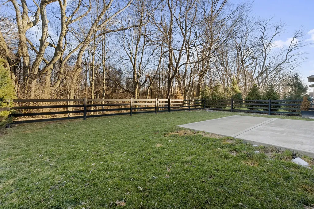 213 Red Cedar Drive Nicholasville KY 40356