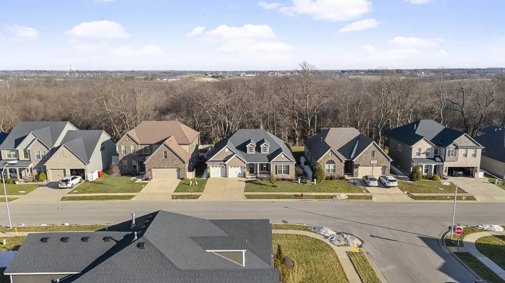 213 Red Cedar Drive Nicholasville KY 40356