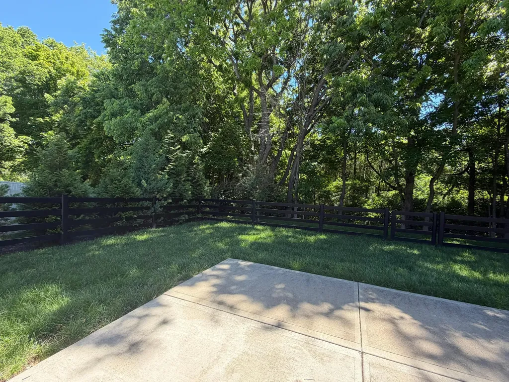213 Red Cedar Drive Nicholasville KY 40356