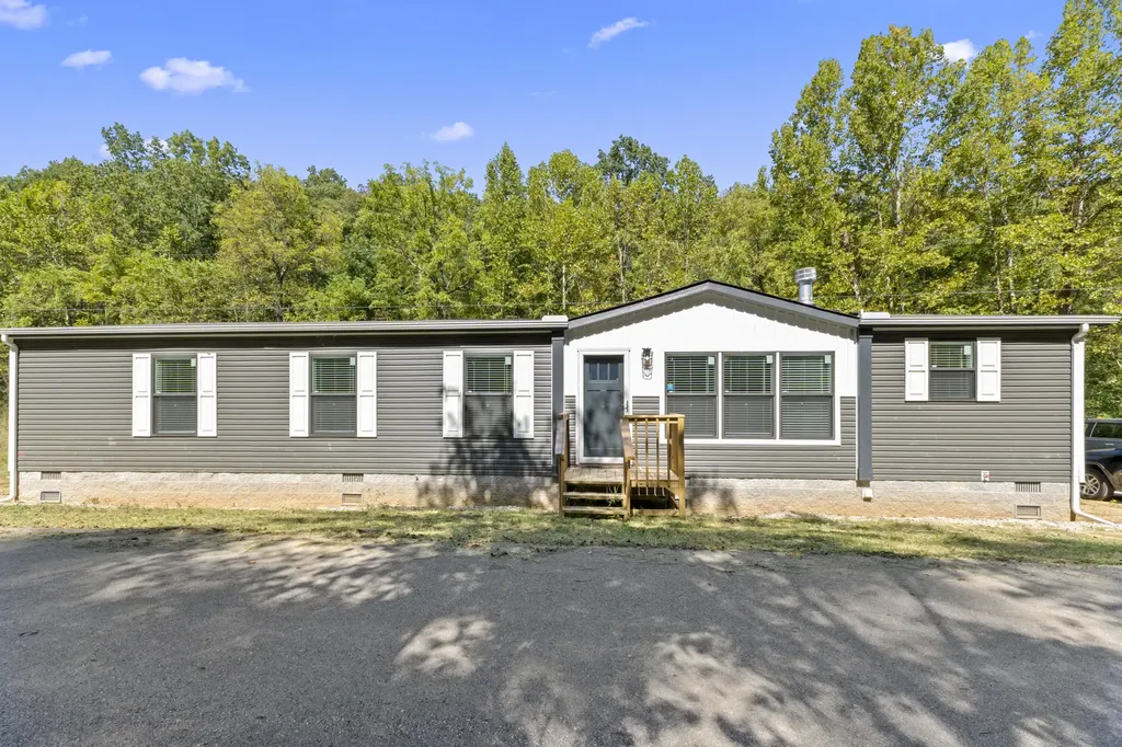 598 Cooper Road Greenup KY 41144