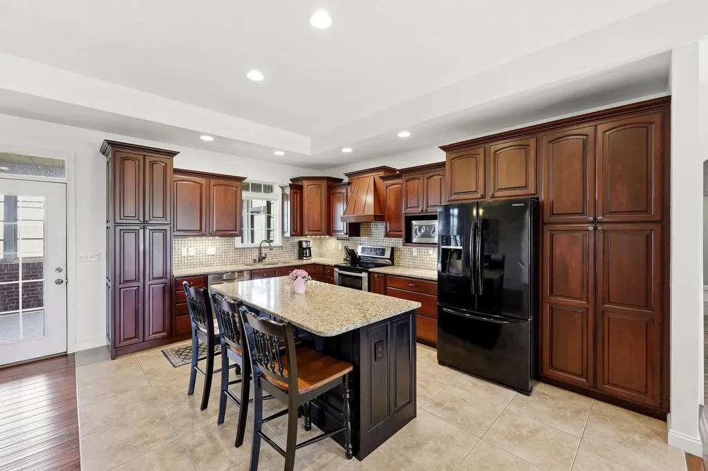 1005 E Adair Street Owenton KY 40359