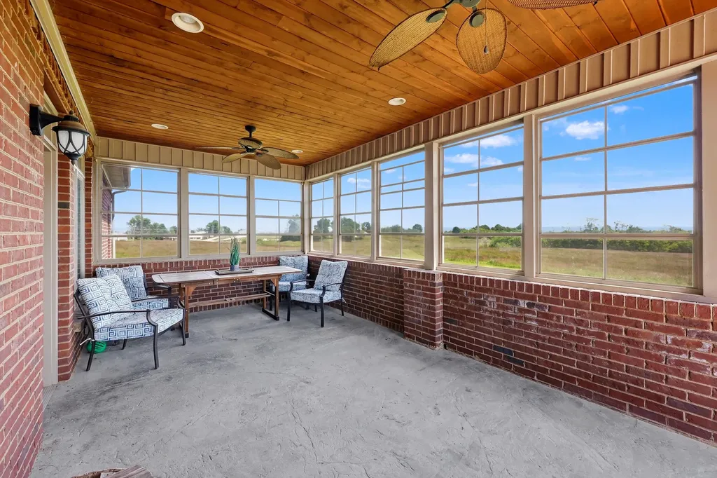 1005 E Adair Street Owenton KY 40359