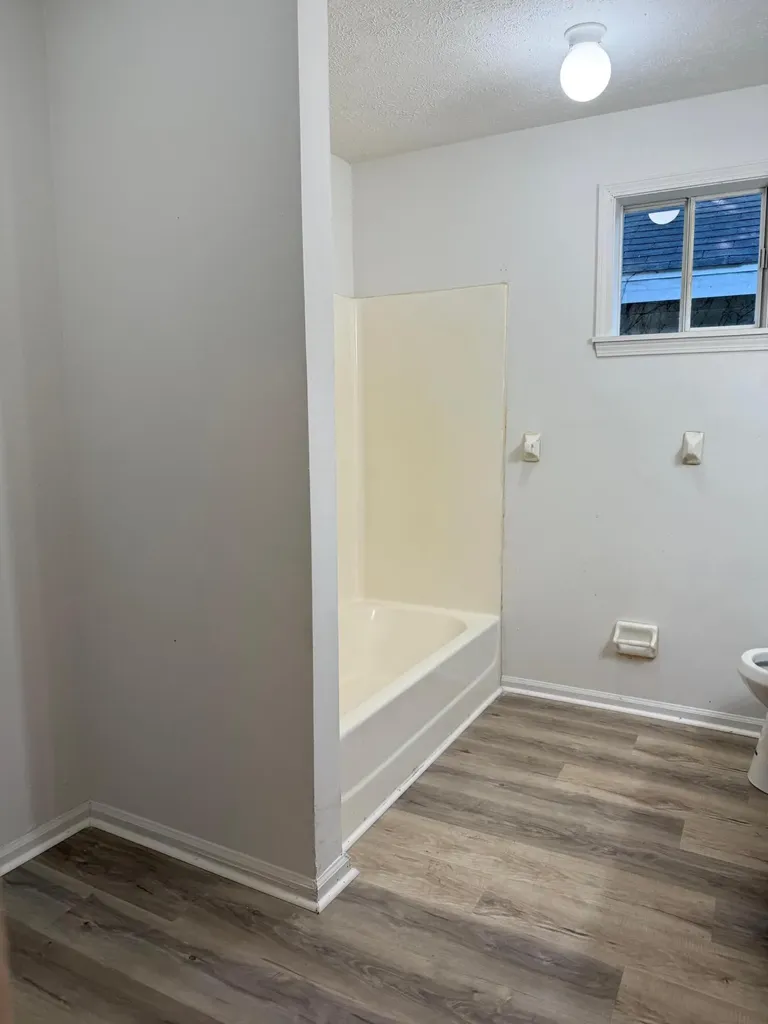 923 Whitney Avenue Lexington KY 40508