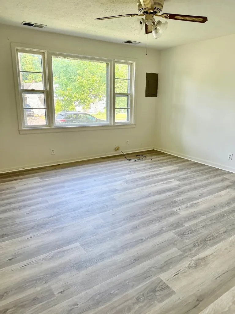 923 Whitney Avenue Lexington KY 40508