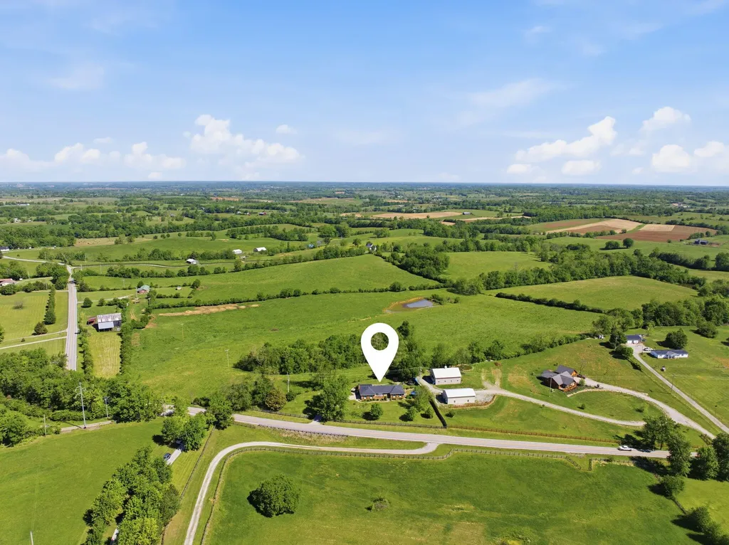 4605 Kentucky Highway 36 E Cynthiana KY 41031