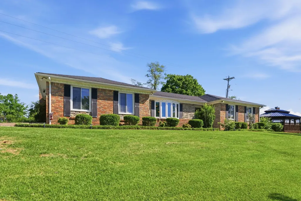 4605 Kentucky Highway 36 E Cynthiana KY 41031