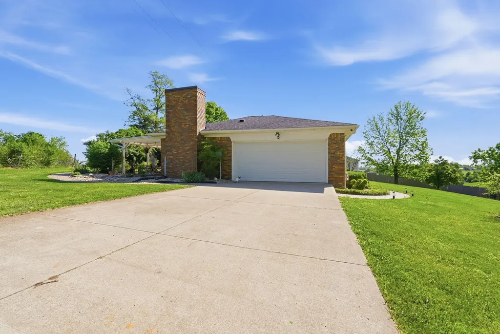 4605 Kentucky Highway 36 E Cynthiana KY 41031