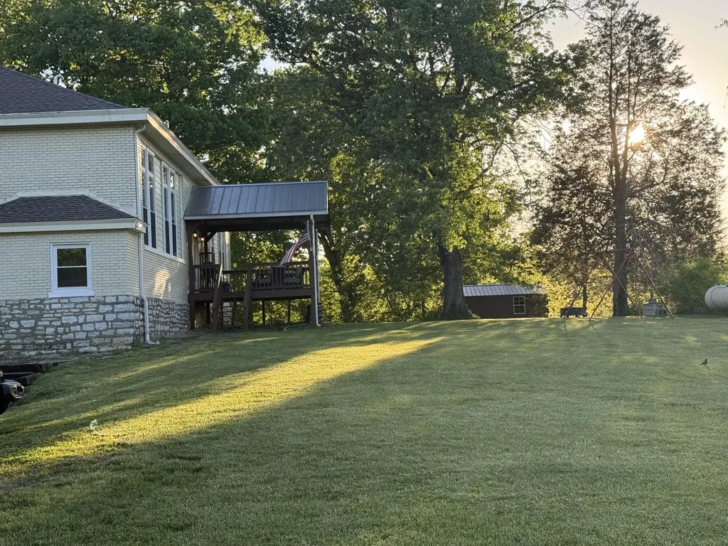 1678 Little Hickman Road Nicholasville KY 40356