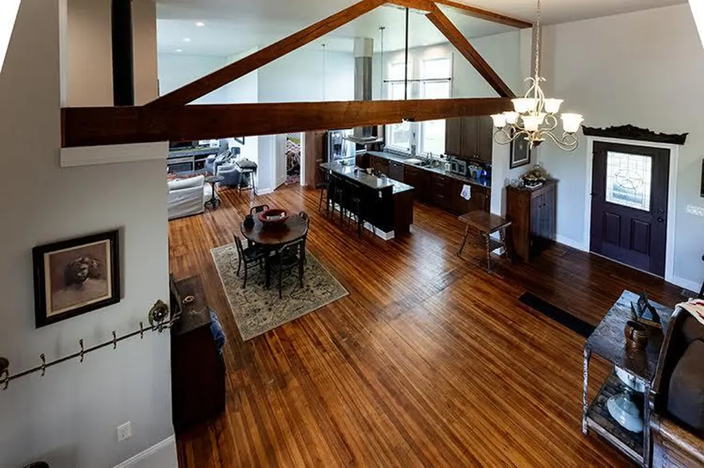 1678 Little Hickman Road Nicholasville KY 40356